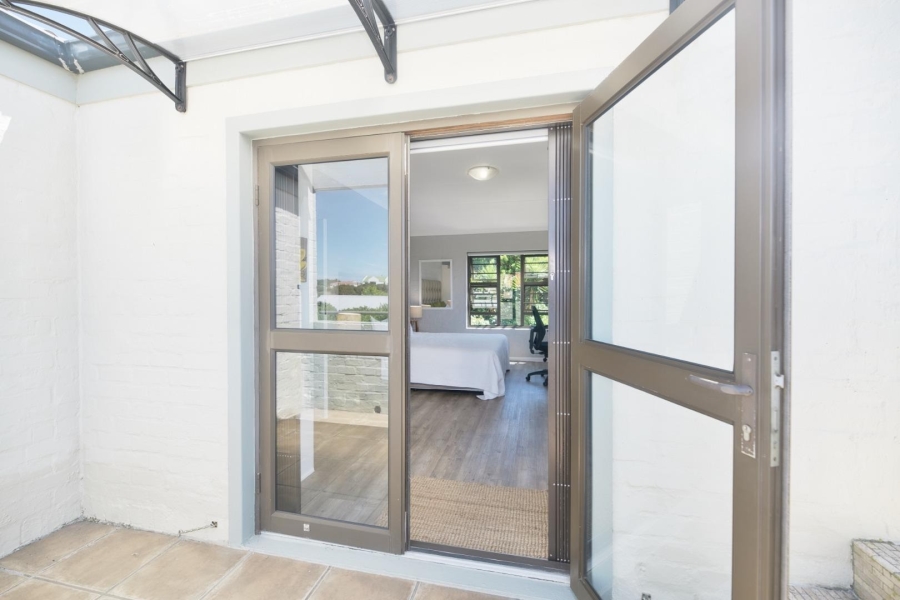 5 Bedroom Property for Sale in Vermont Western Cape